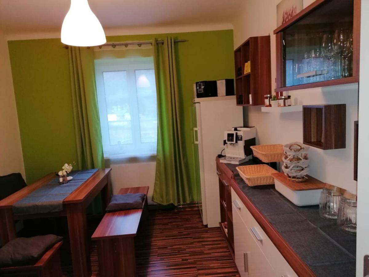 Gaestehaus Ruinenblick Bed & Breakfast Spitz an der Donau Dış mekan fotoğraf